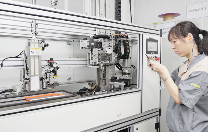 傲群自動(dòng)化車(chē)間生產(chǎn)環(huán)境