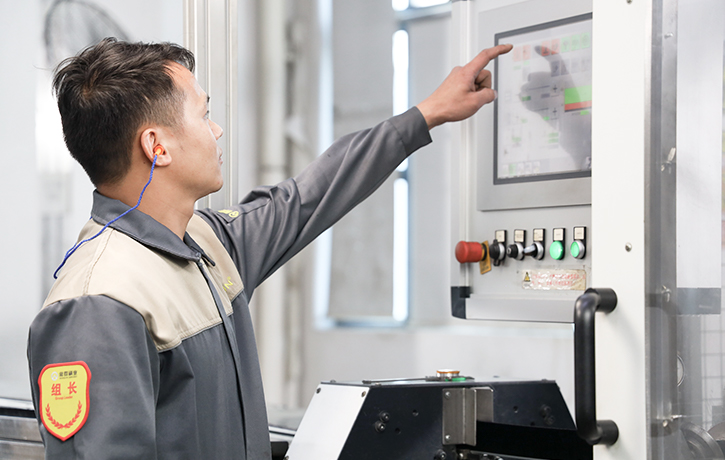 傲群車(chē)間生產(chǎn)環(huán)境